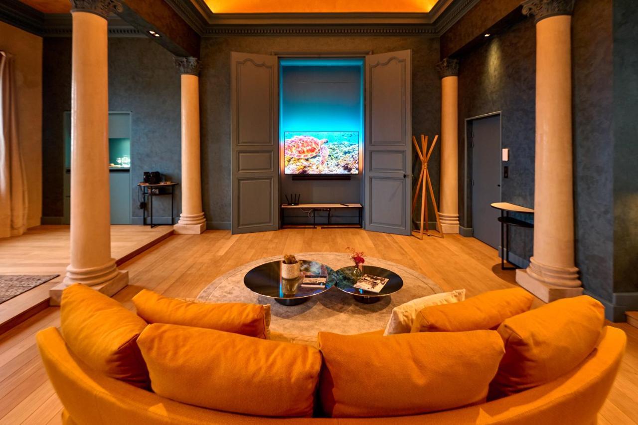 La Chapelle, Les Suites Du Palais, L'Unique 5 Etoiles De Nevers, Suite D'Exception, By Primo C0Nciergerie Buitenkant foto